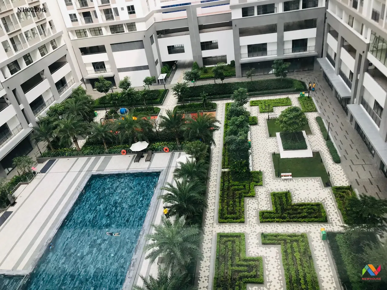 estate-img